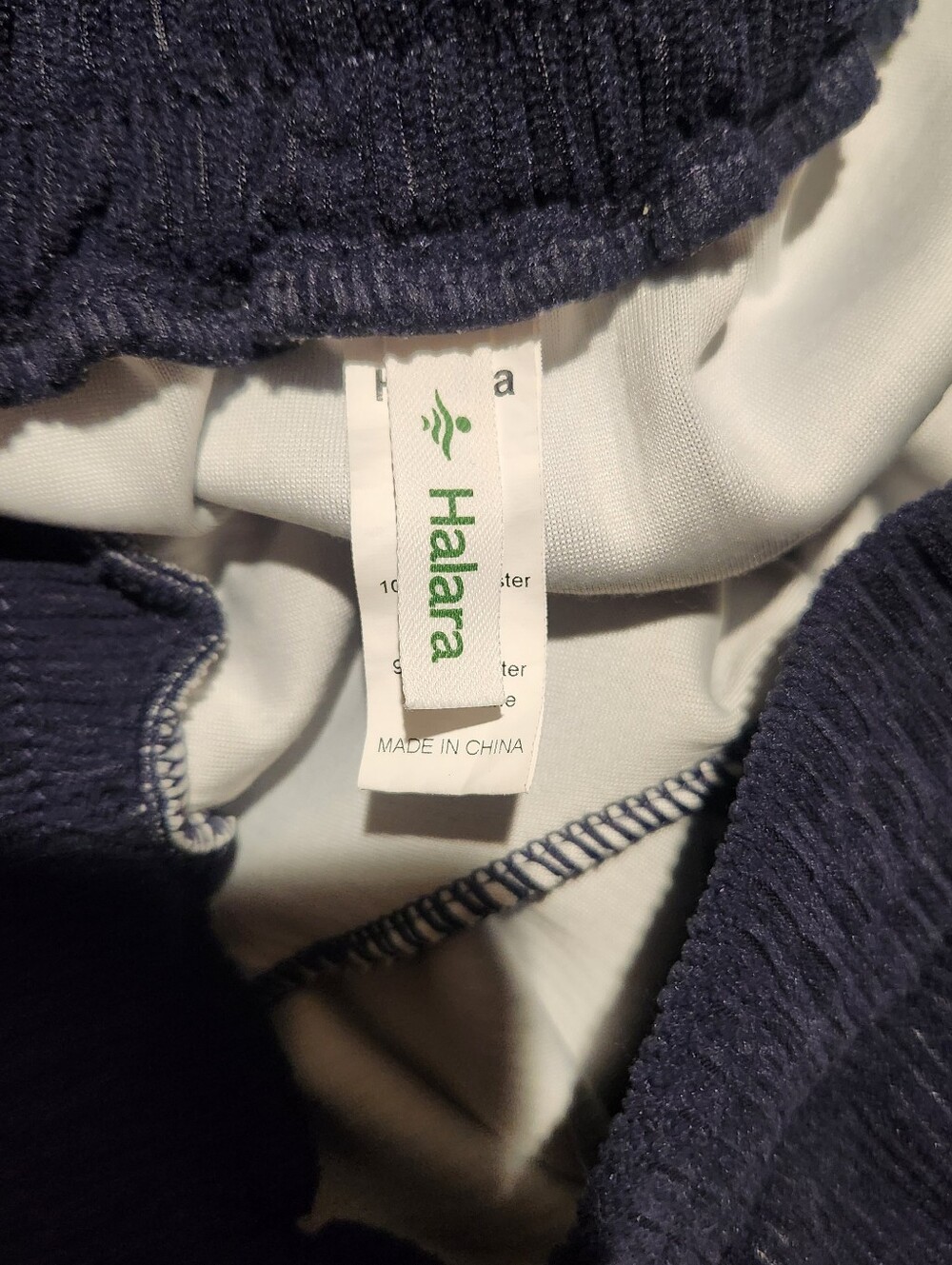 Halara High Waisted Pocket Straight Leg Corduroy Pants Medium Petite - Picture 9 of 9